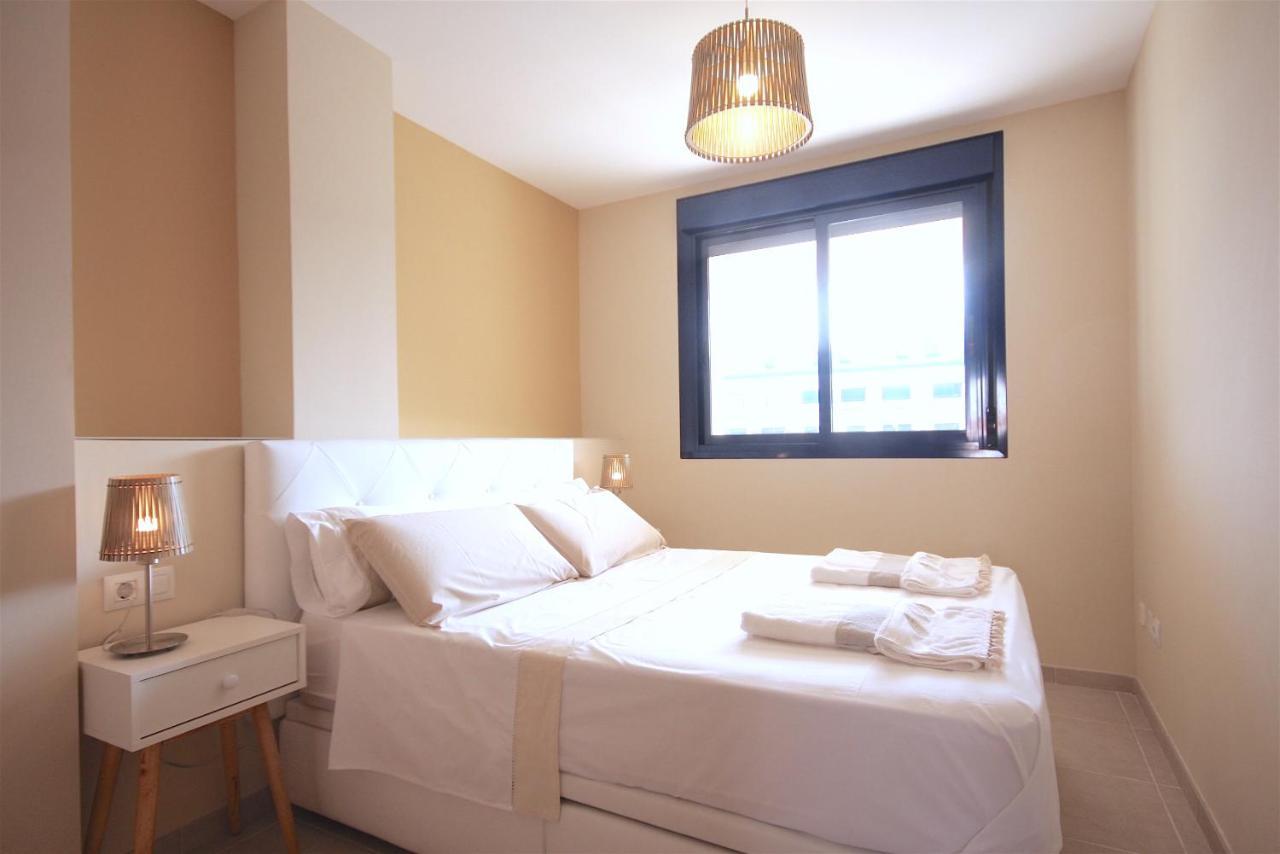Apartamento Suenos De Mar Con Vistas Al Puerto By Costablancarent Dénia Esterno foto